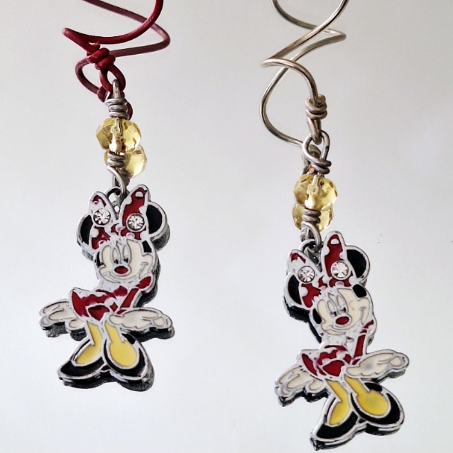 Minnie (sold solo)